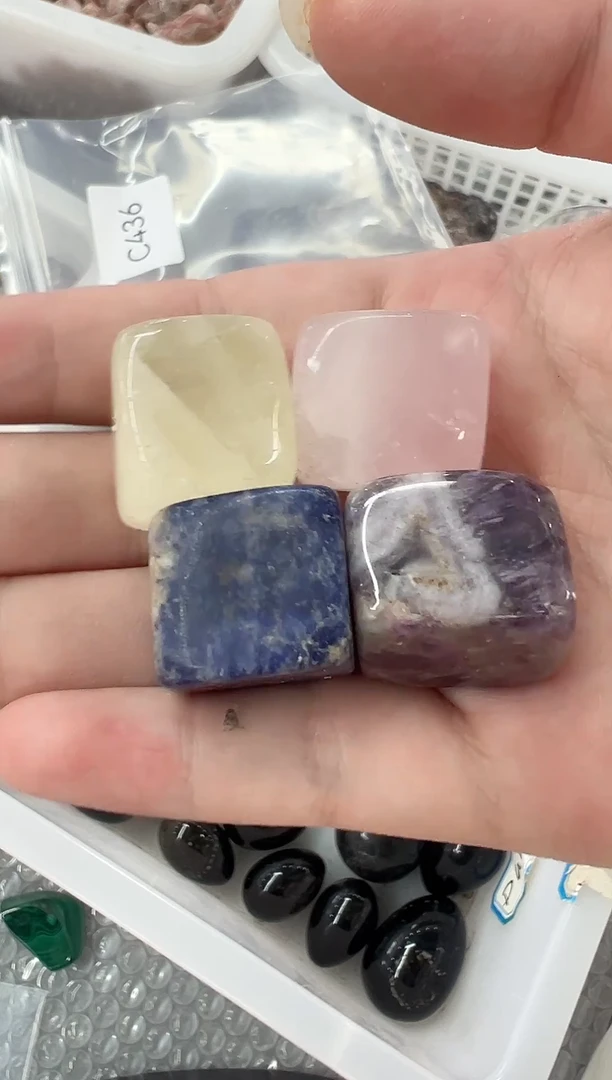 未镶嵌珠宝半成品水晶赫****.S715 【拍一发四 微瑕