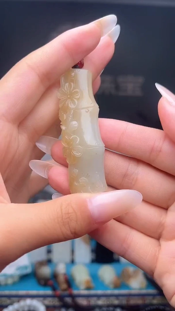 未镶嵌和田玉挂件1