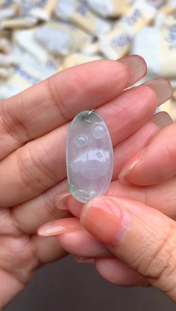 未镶嵌挂件翡翠—