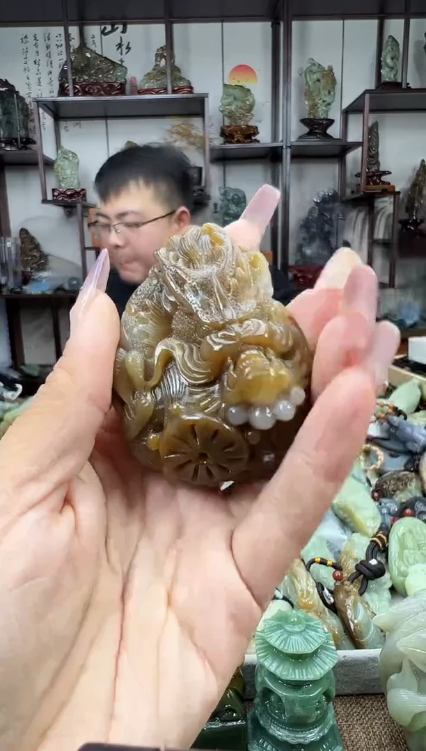 未镶嵌和田玉把件1