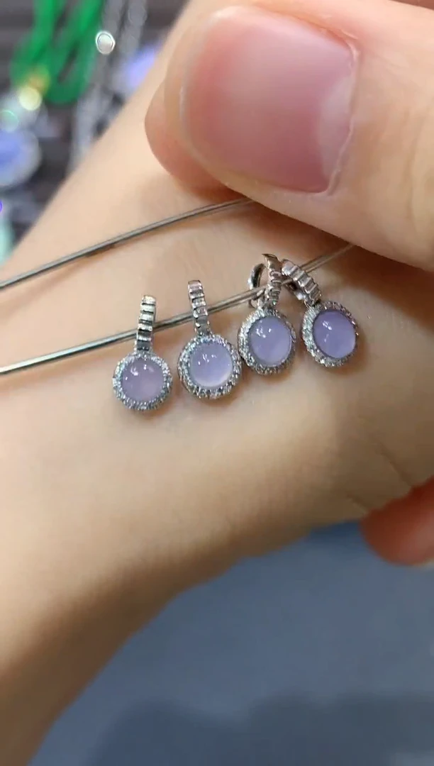 吊坠(不含链)18K金镶嵌翡翠B1 紫货有色差