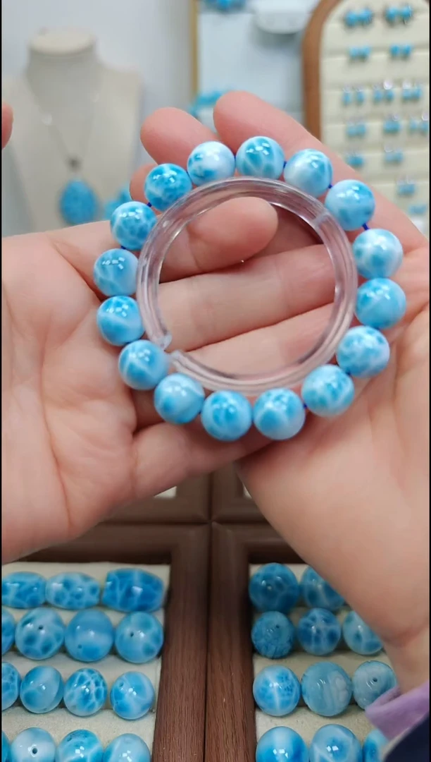 未镶嵌针钠钙石（海纹石）手链多样性发一