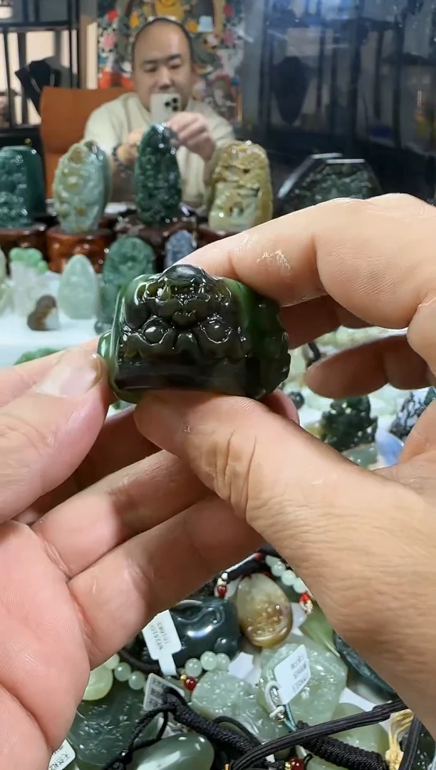 颈饰未镶嵌和田玉碧玉扳指k22