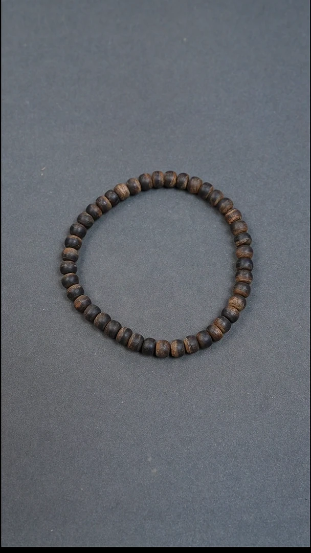 沉香沉香碎屑5.5mm文莱黑棋沉水3.36g