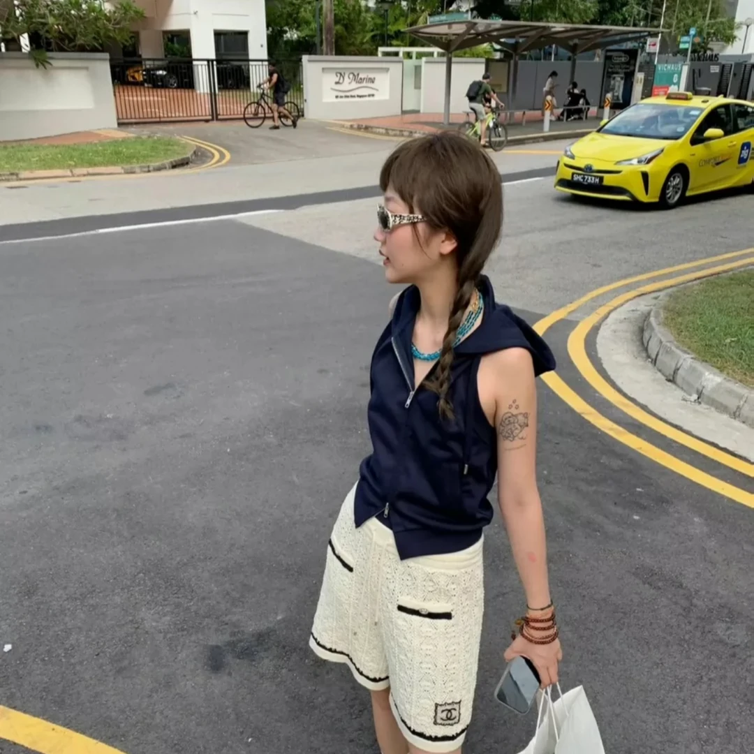 99新 Chanel/香奈儿 DW0147  米白色抽绳短裤 34码