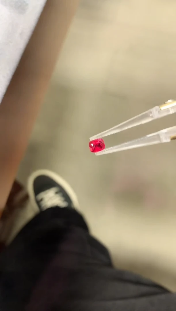 【闪购商品】尖晶石裸石未镶嵌0.61ct 19