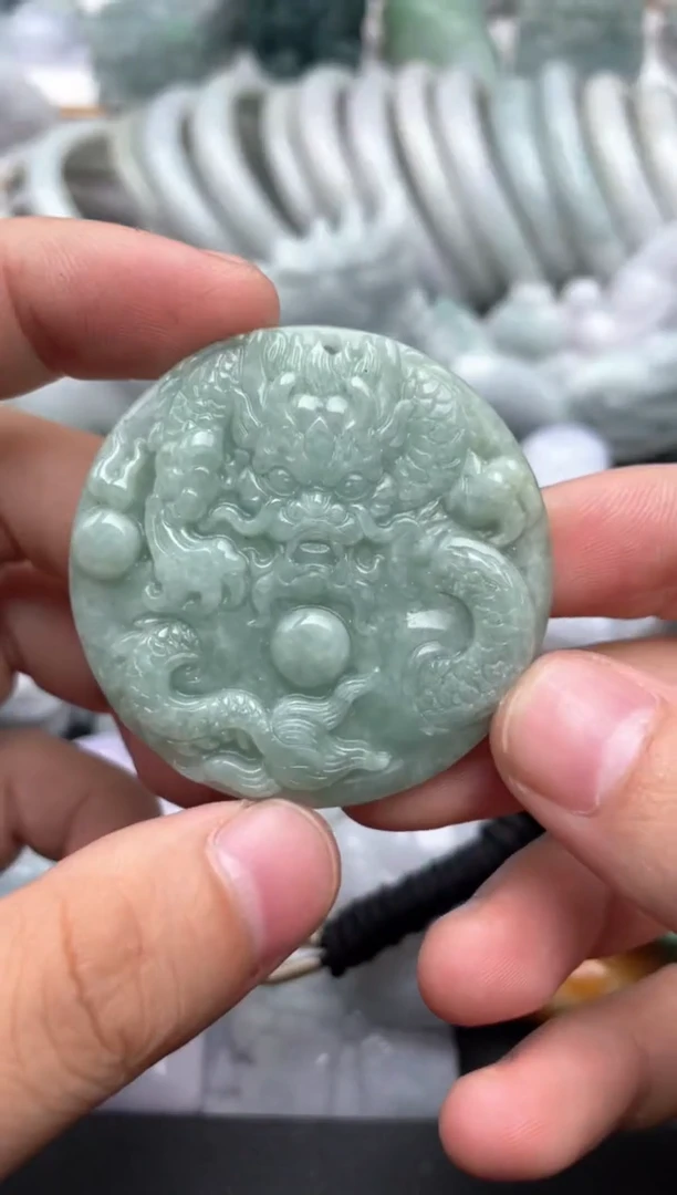 吊坠(不含链)未镶嵌翡翠1