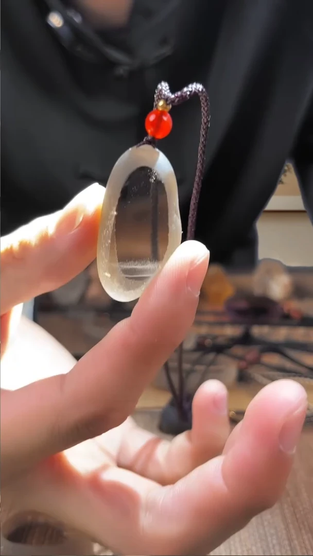 未镶嵌吊坠(赠链)水晶水晶