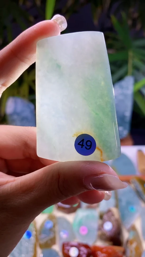 未镶嵌定制翡翠翡翠