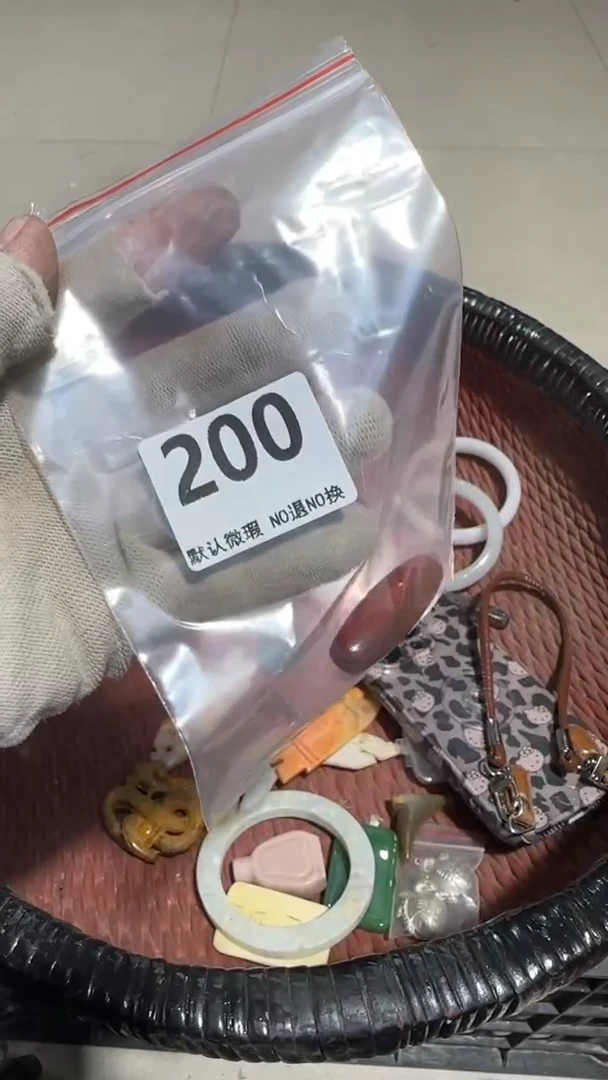 无非金属F*M亿容工艺品200