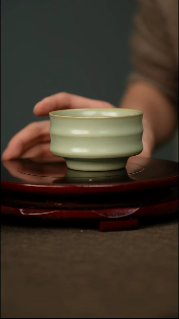 微微瑕 竹节杯 无底款