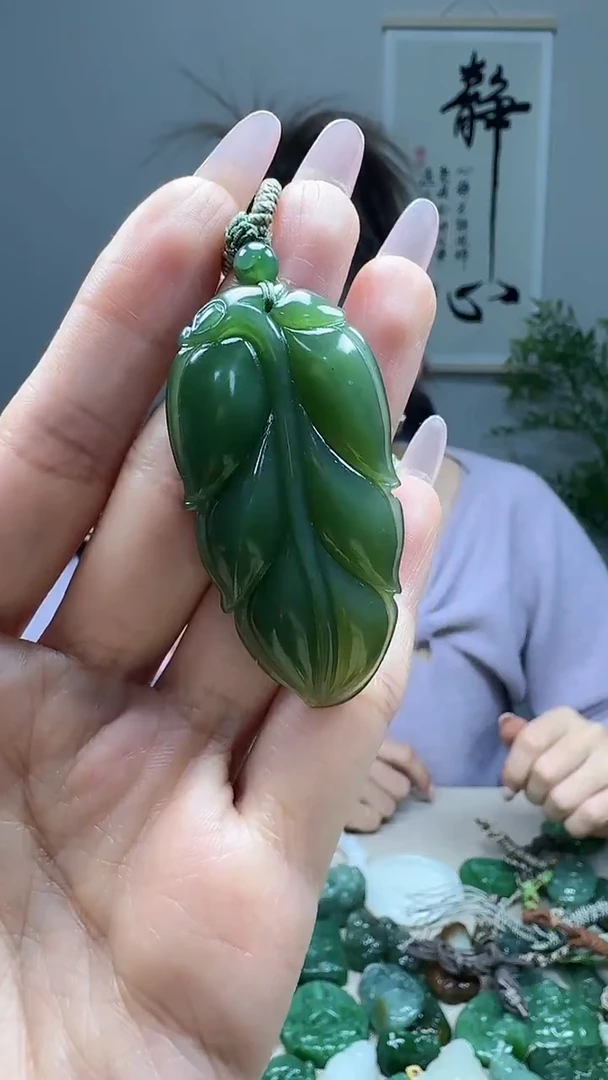 未镶嵌和田玉挂件1