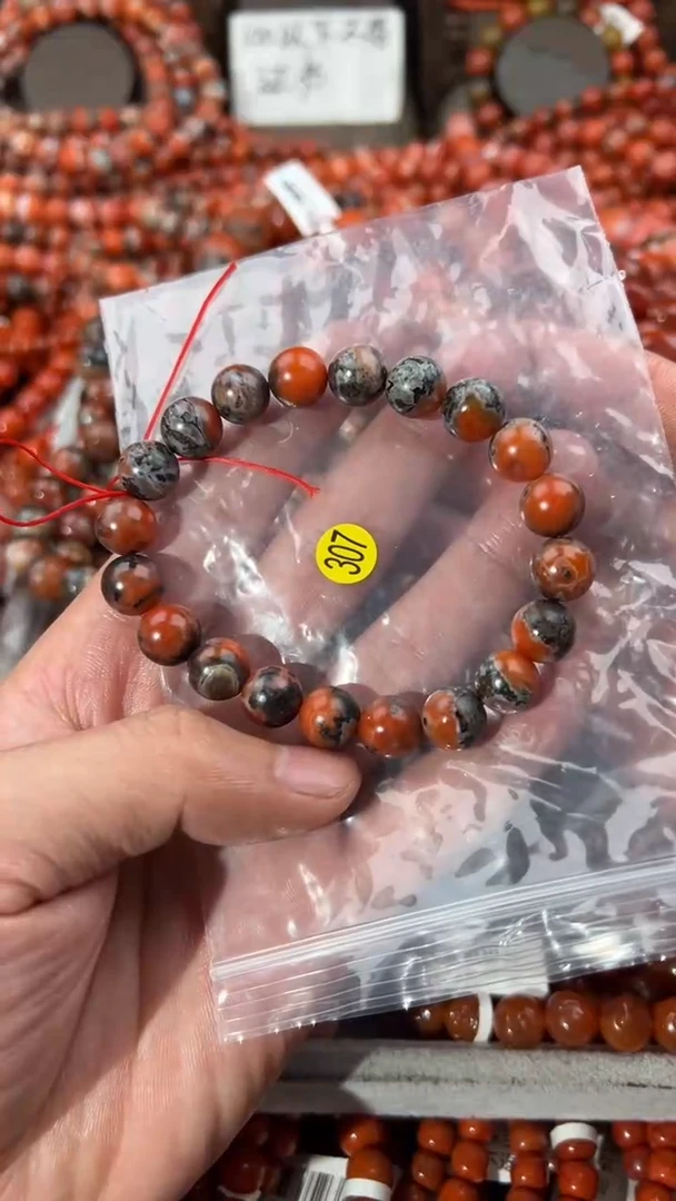 南红玛瑙手串未镶嵌1