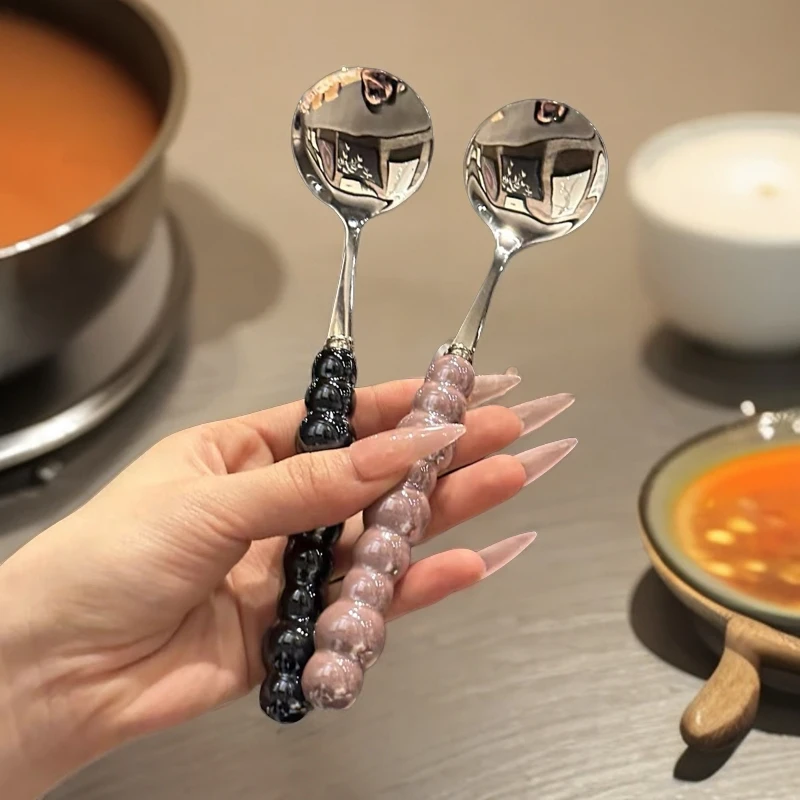 2支中价生活百货用品居家小商品新人专享福利手柄不锈钢吃饭勺