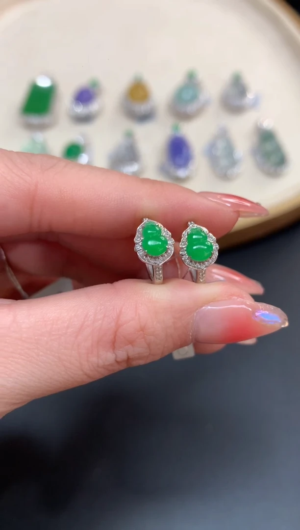 【闪购商品】翡翠耳饰18K金镶嵌A644|6800