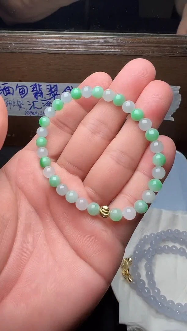 定制翡翠未镶嵌缅甸天然翡翠A货