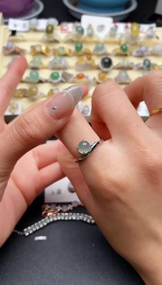 【闪购商品】翡翠戒指银S925镶嵌77777777+6