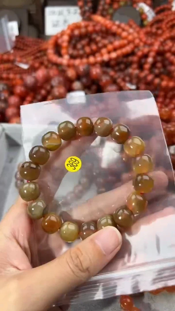 南红玛瑙手串未镶嵌12+