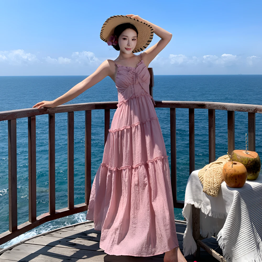 夏季新款法式复古时尚气质氛围感吊带连衣裙女性感度假风蛋糕长裙