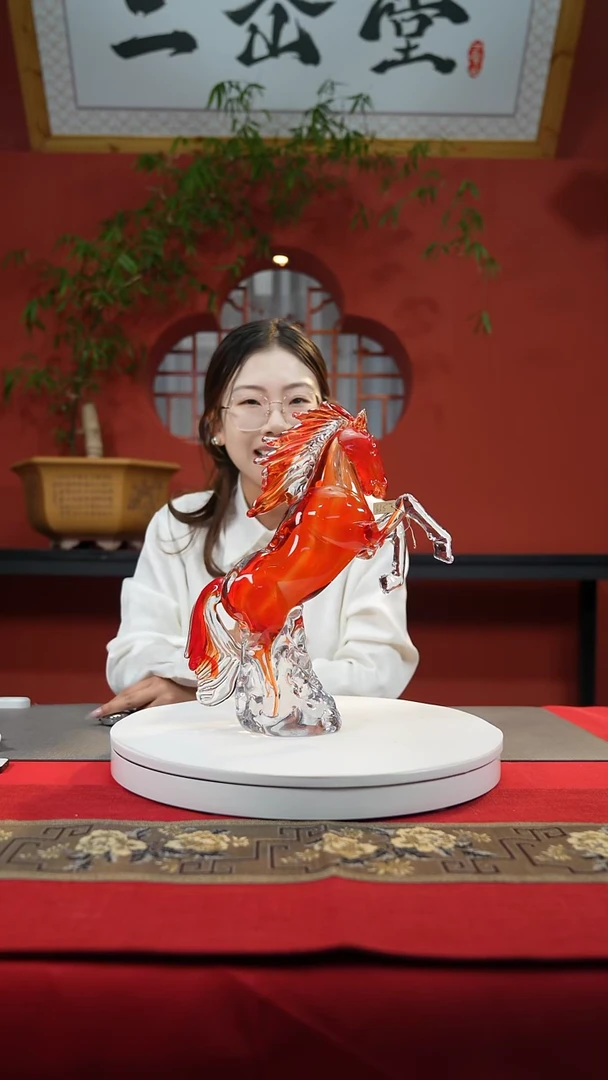 【闪购商品】琉璃手工艺品红色立马