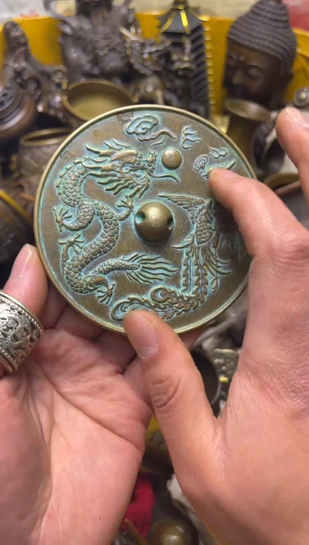 精美铜器，点击下单