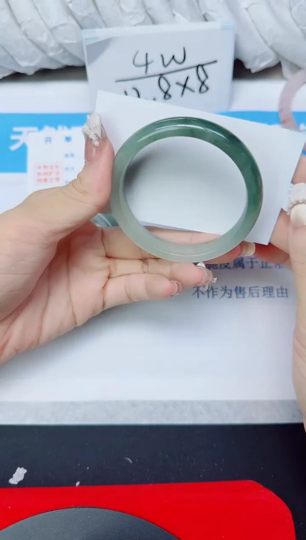 石英质玉手镯未镶嵌302/54.1