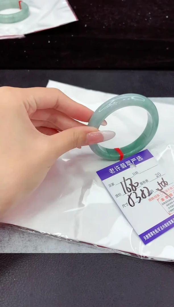 翡翠手镯未镶嵌111111111
