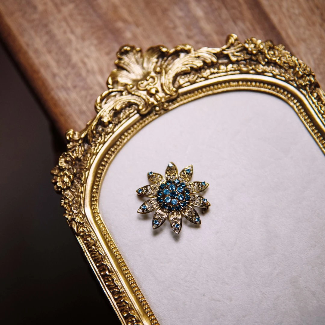 合金琉璃胸针 合金琉璃中古胸针奥地利打标掐丝复古重工法式