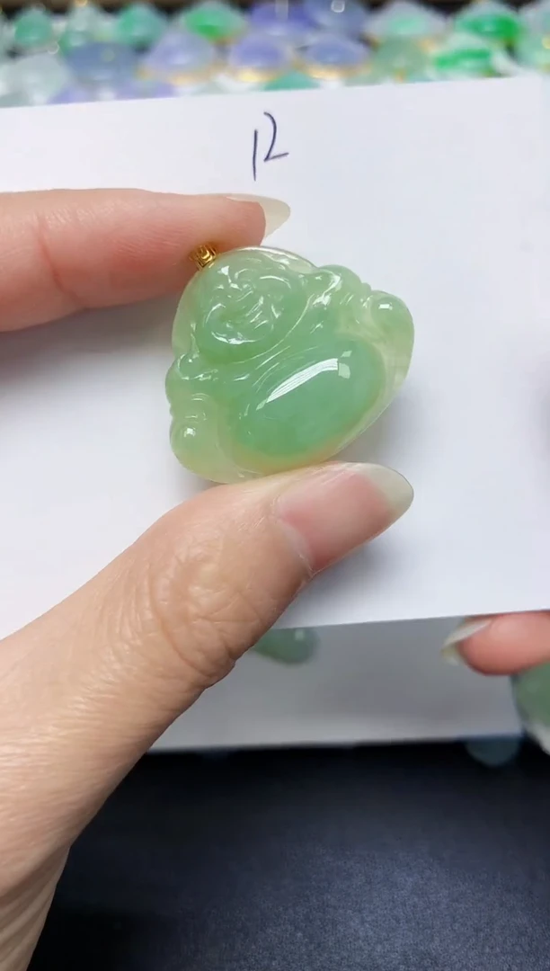 翡翠未镶嵌颈饰天然缅甸翡翠A货