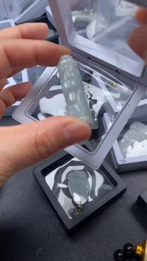 吊坠(不含链)未镶嵌翡翠1857