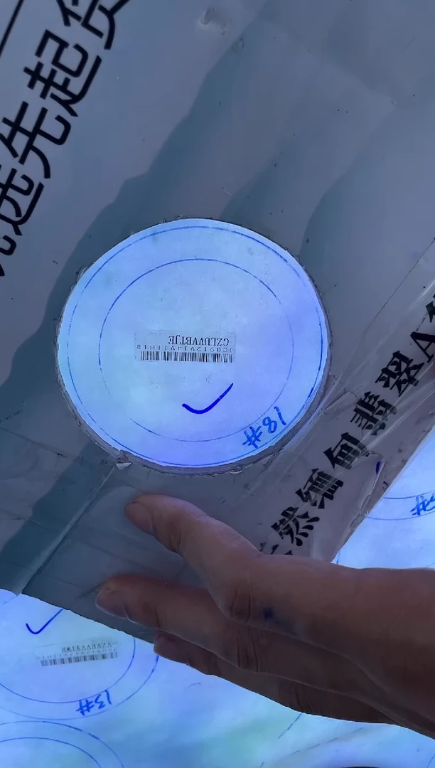 未镶嵌翡翠手镯定制翡翠“****ψ翡翠手镯
