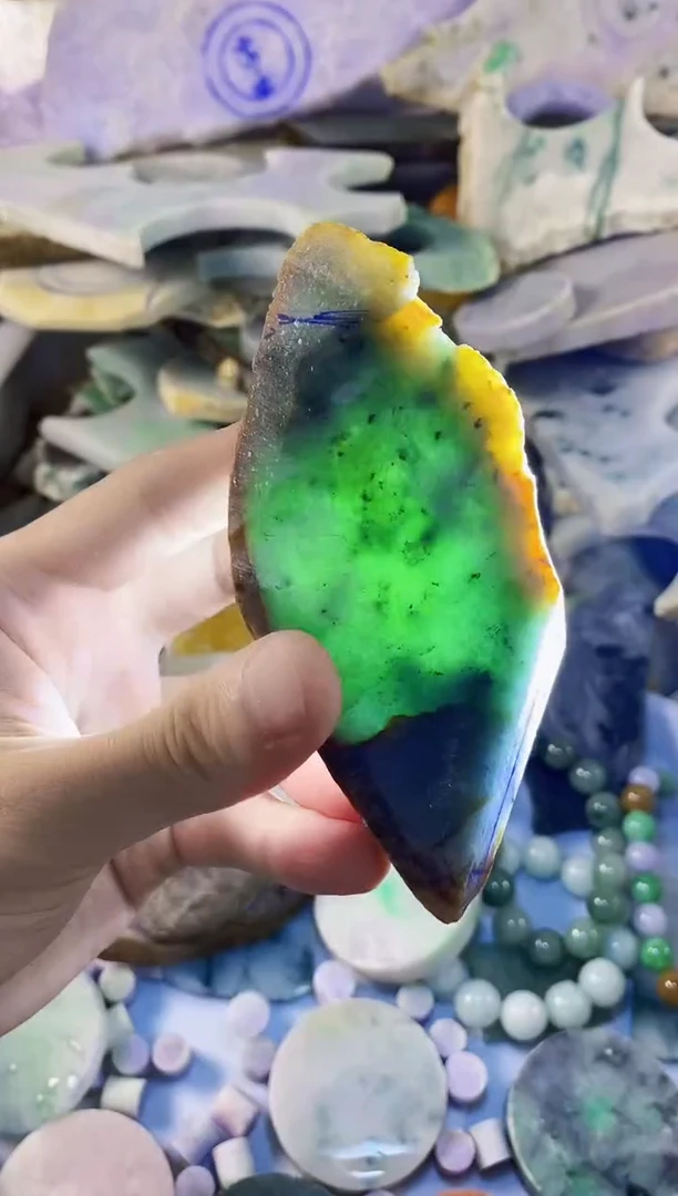 翡翠裸石纯天然A货翡翠25