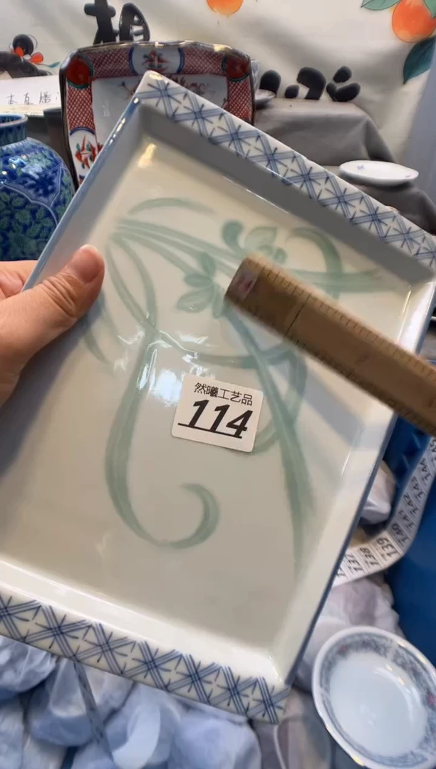 瓷片万****城114