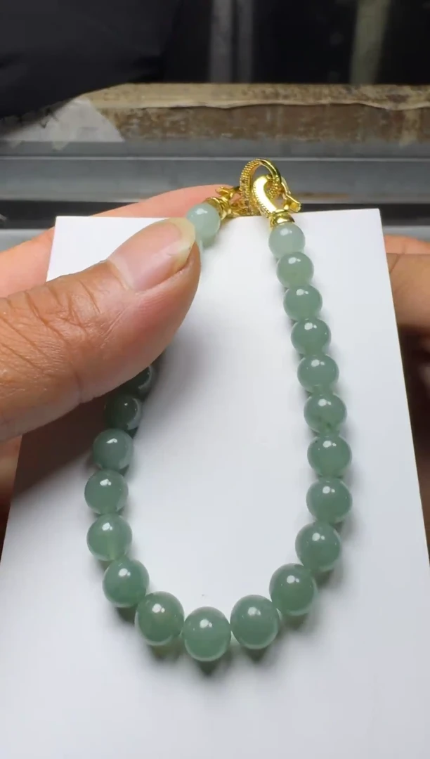 未镶嵌定制翡翠手串