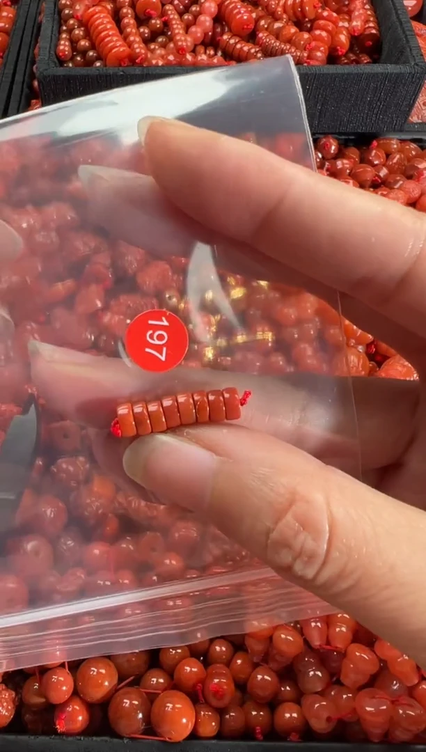 【闪购商品】南红玛瑙颈饰未镶嵌4