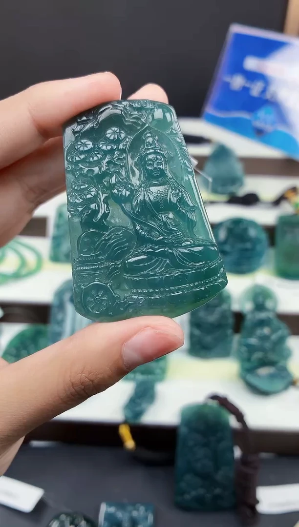 颈饰未镶嵌翡翠一***茶DLZ25120882