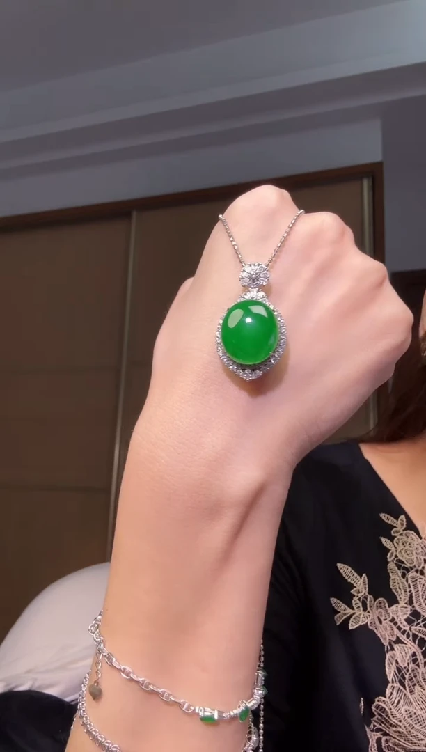 吊坠(不含链)银S925镶嵌翡翠天然翡翠吊坠