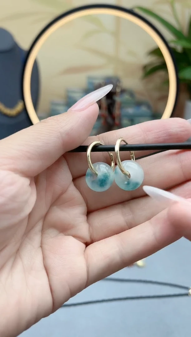 石英质玉（天山翠）银S925镶嵌耳饰00蓝水飘花耳扣