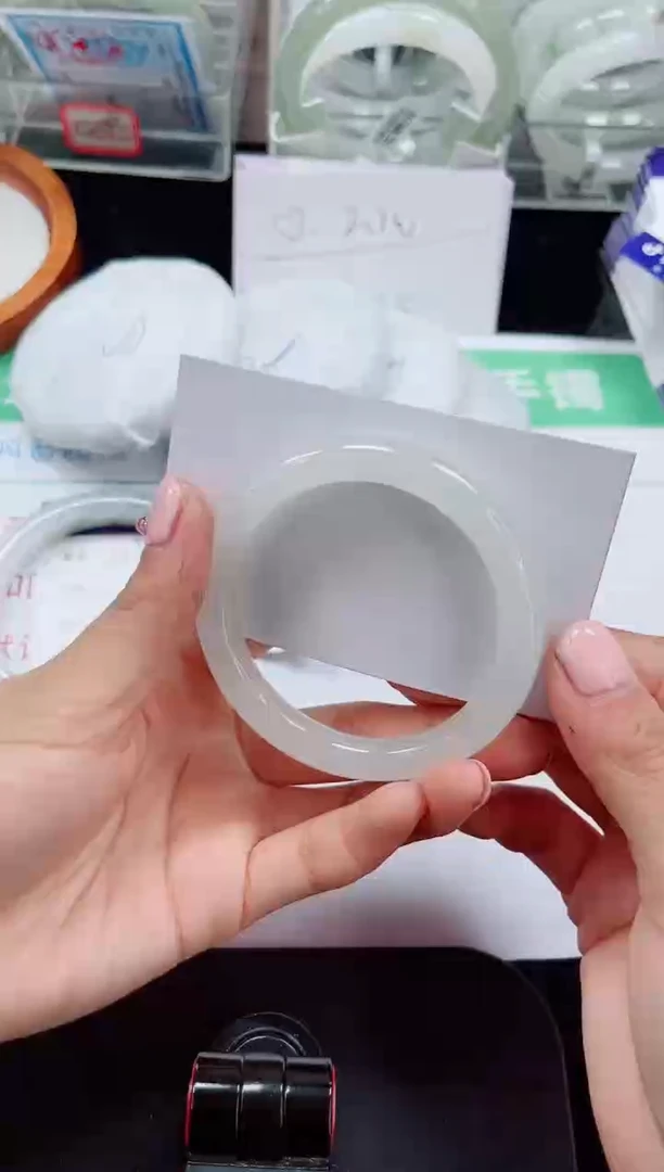 未镶嵌手镯石英质玉234-52/53