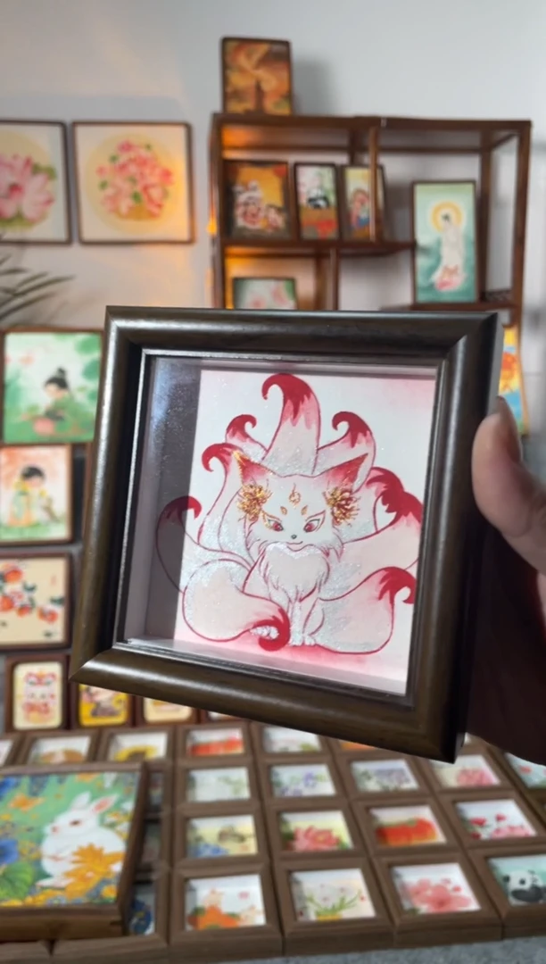 【闪购商品】国画【九尾狐】手绘国画摆台