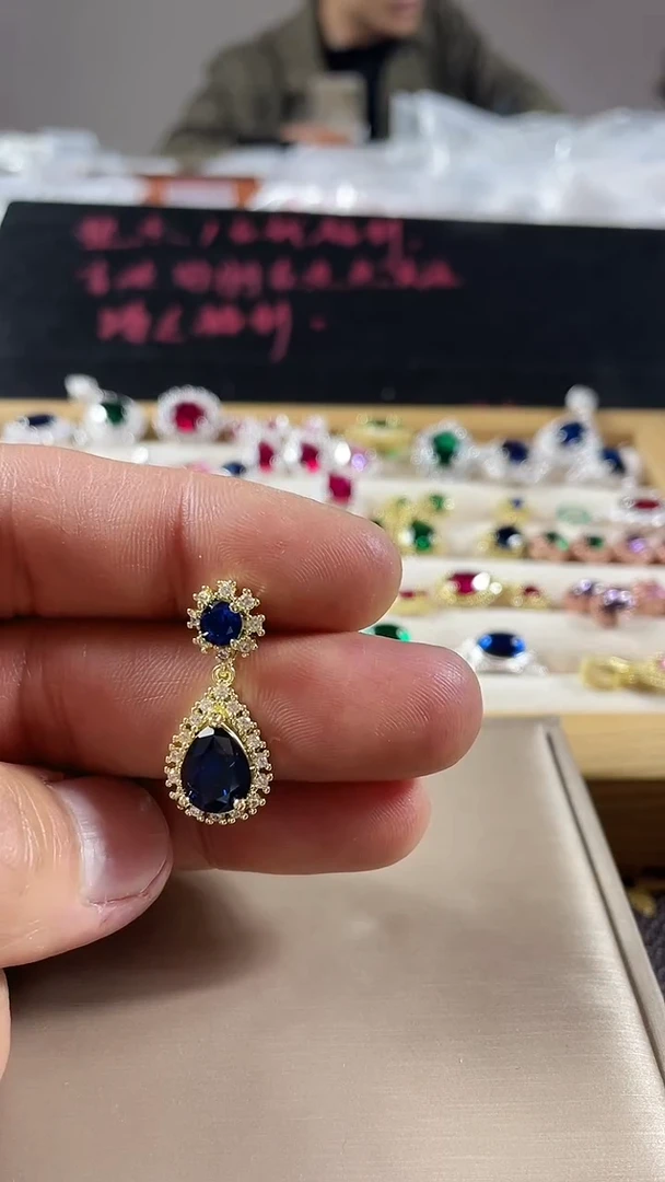 合金合成钻石耳坠蓝色