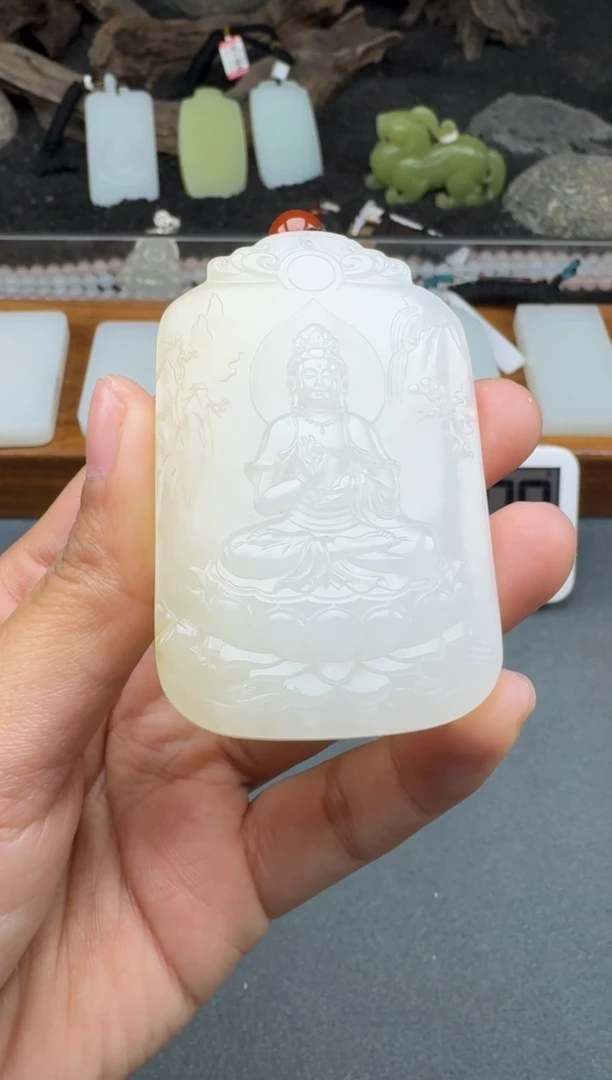 颈饰未镶嵌和田玉1