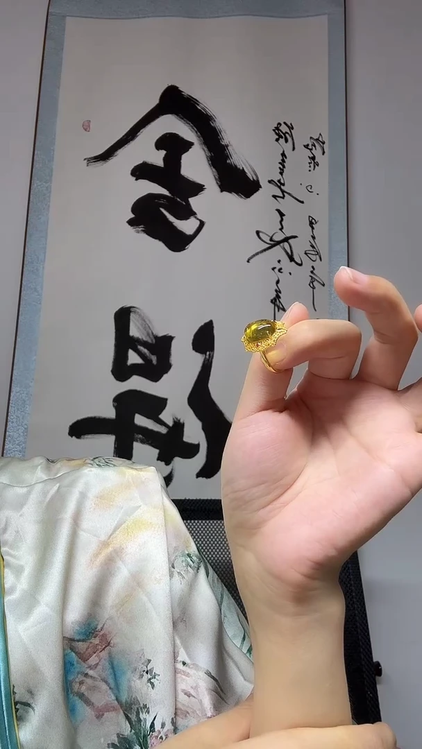 银S925镶嵌琥珀戒指戒指
