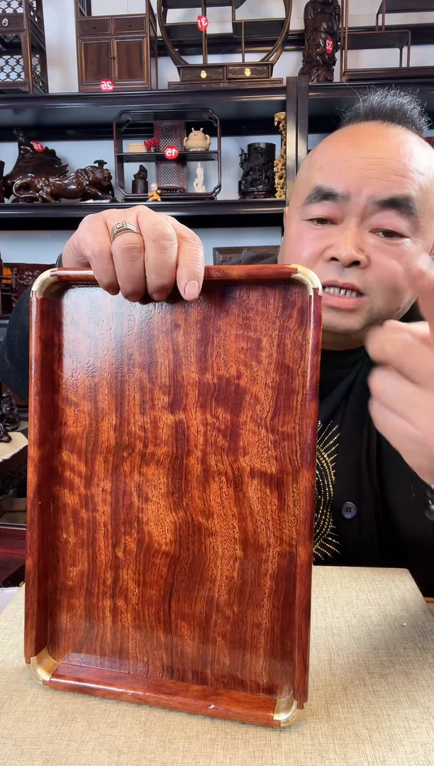 木老李红木工艺品79瑕疵