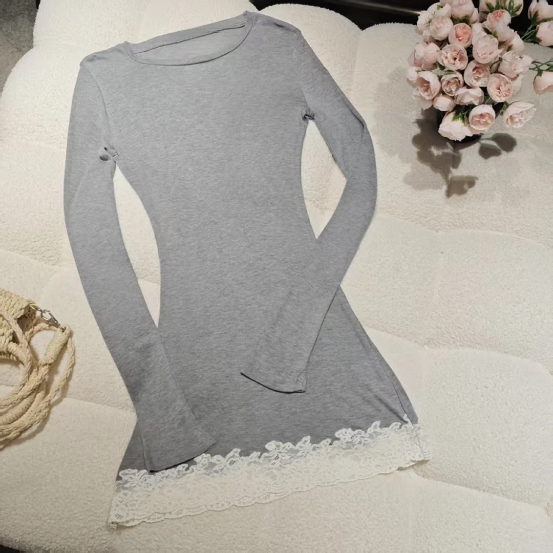 5526长袖蕾丝拼接连衣裙圆领纯欲风女修身显瘦连衣裙