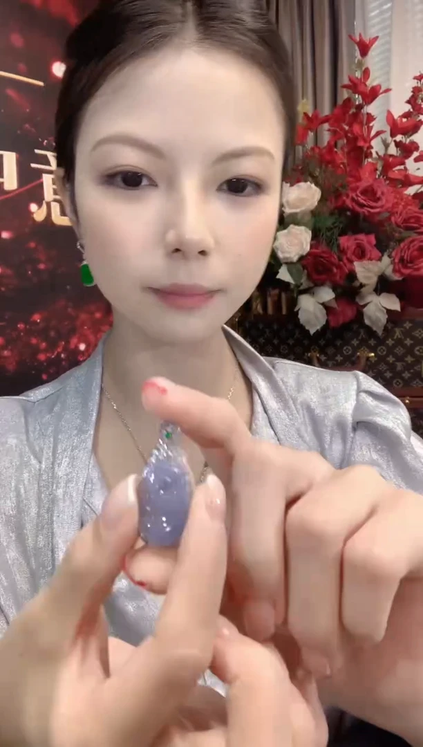 吊坠(不含链)18K金镶嵌翡翠A48紫货有一定色差