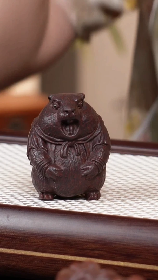 茶壶紫砂茶宠土拨鼠