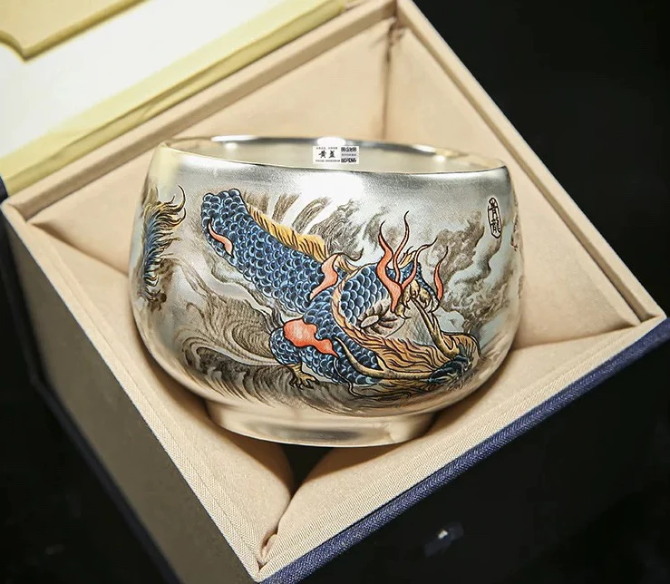 周鸿杰-四神兽鎏银999杯@ZH663