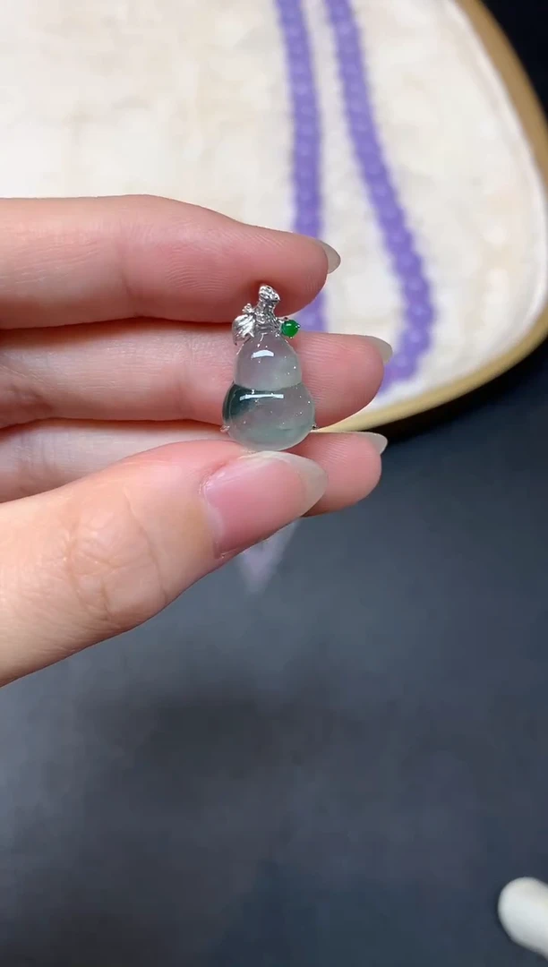 吊坠(不含链)18K金镶嵌翡翠W17|1980