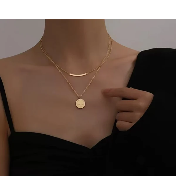 钛钢项链 212项链女网红气质复古圆牌轻奢小众设计